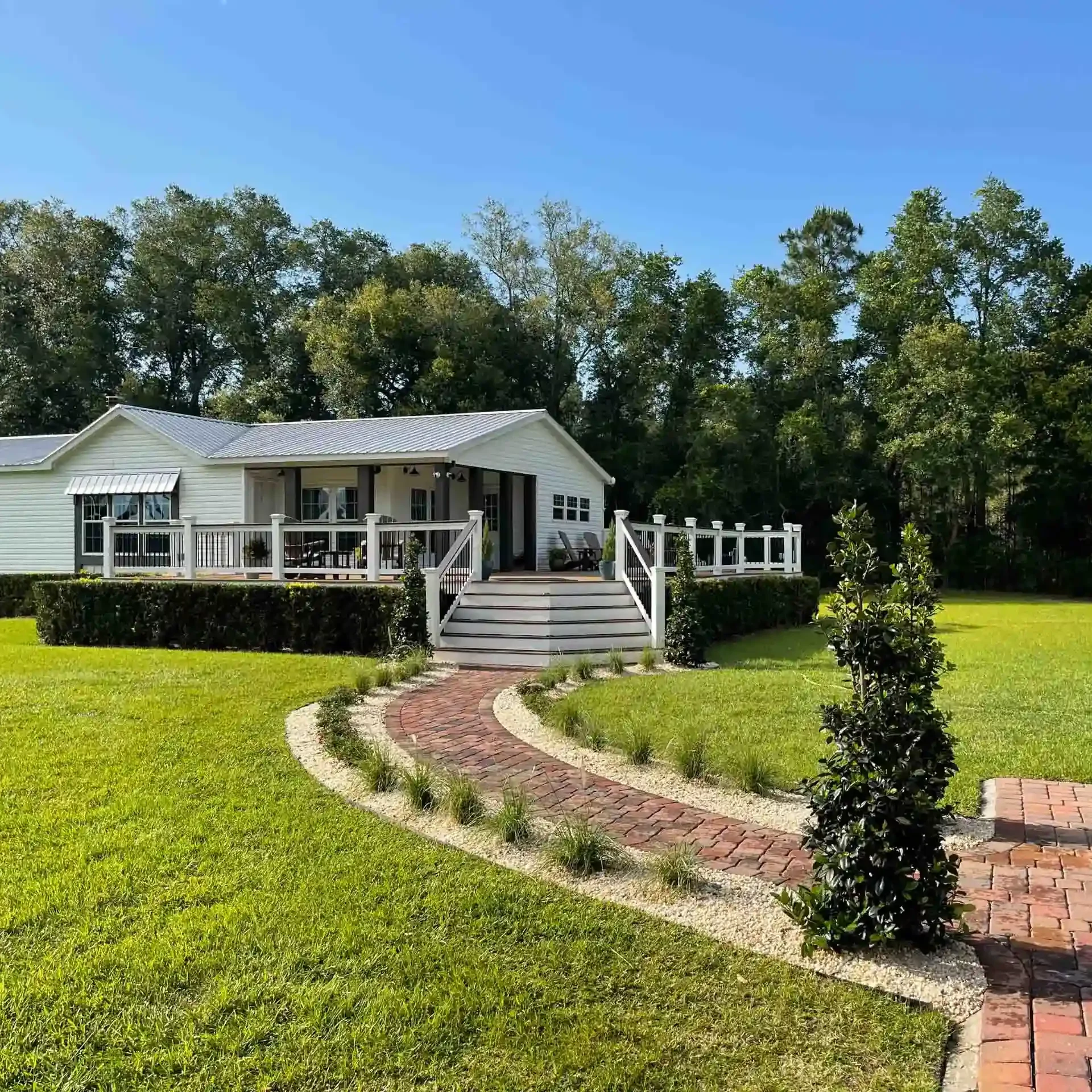 East Hill Fl Landscaping Services2 11zon